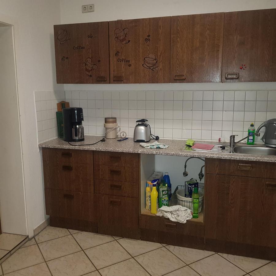 Ferienwohnung Wettin Am Petersbrunnen Exterior foto